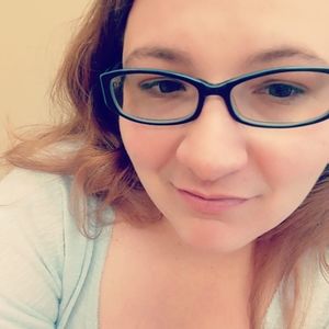 Meet your Posher, Rae